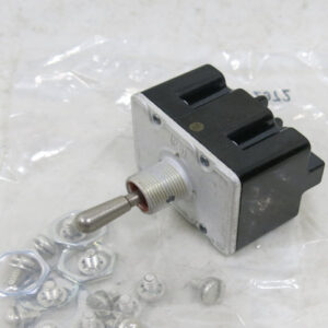 MS24525-21, 4TL1-1, Toggle Switch, 4PDT, On/Off/On