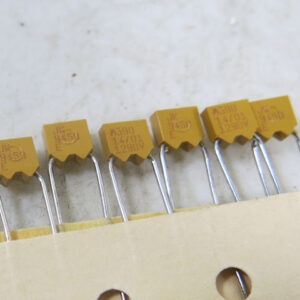M39014/01-1290V, Capacitor, Ceramic, 33pF