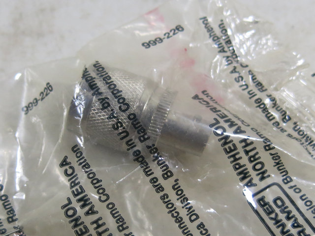 UG-201/U, Adapter, Connector, BNC(F) to Type N(M)